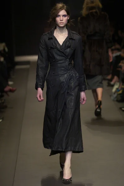 Look 24